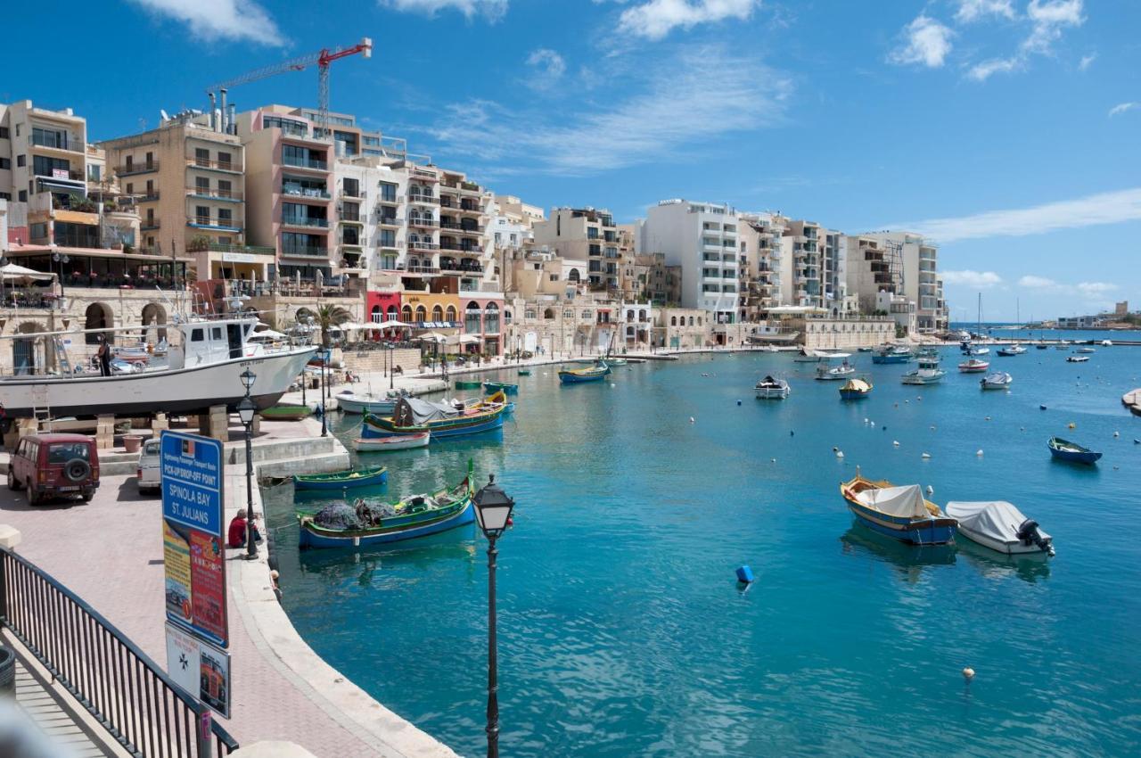 Superlative Penthouse With Valletta And Harbour Views * Sliema