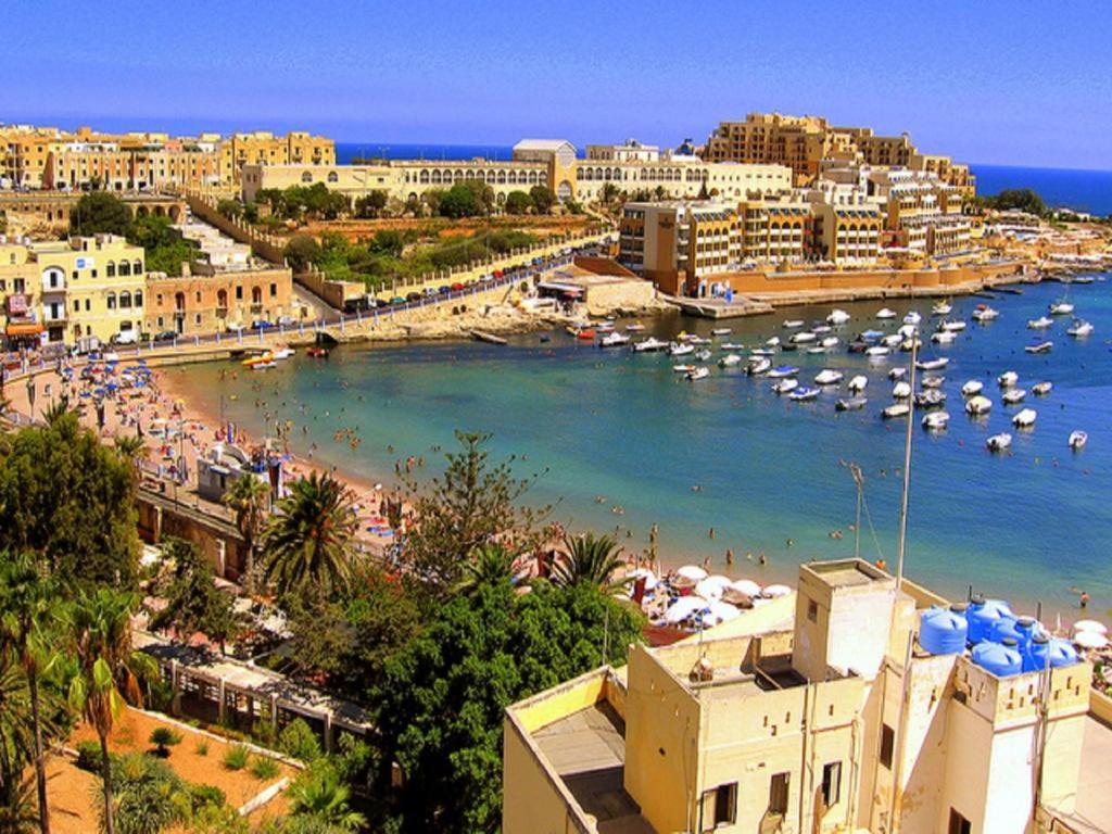 Apartment Superlative Penthouse With Valletta And Harbour Views