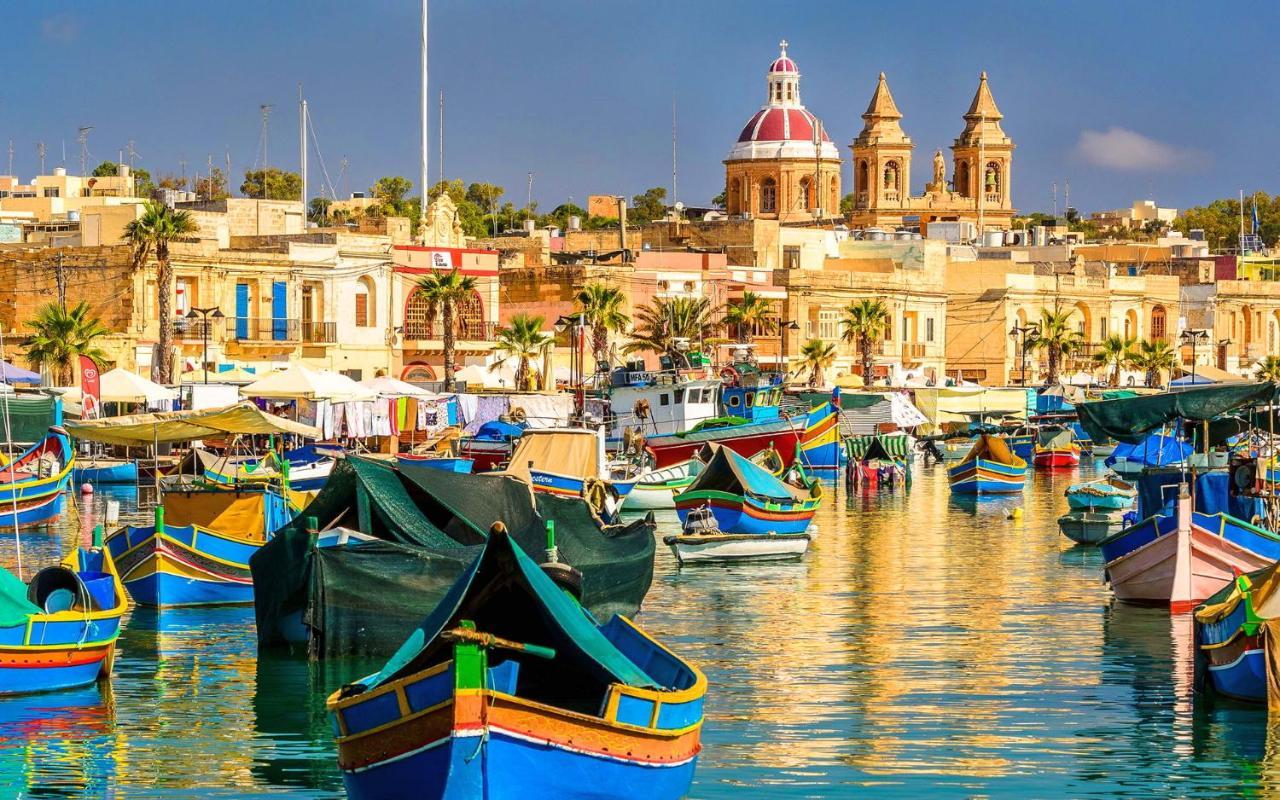 Superlative Penthouse With Valletta And Harbour Views Sliema